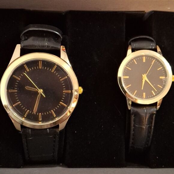 His and hers matching watch set, water resistant (W032) main image 6